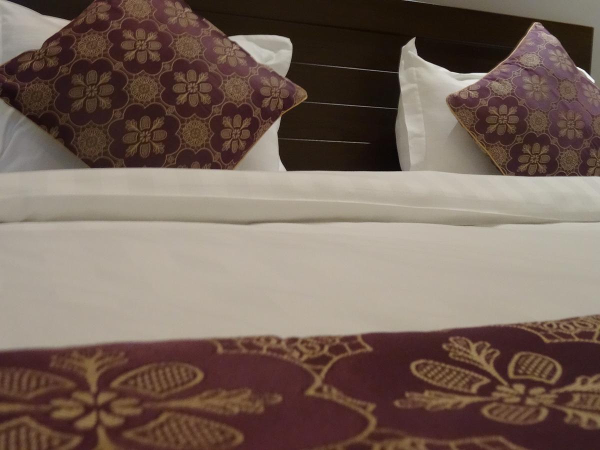 Dar Hashim Hotel Suites - Al Sahafa Ar Riyad Esterno foto