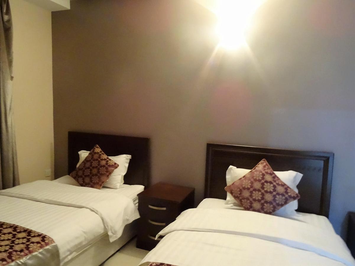 Dar Hashim Hotel Suites - Al Sahafa Ar Riyad Esterno foto